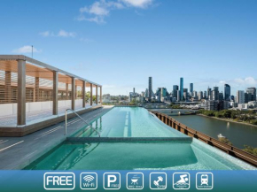 Chic City Living 2BR Apt at Milton